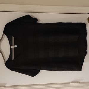 Lularoe 2X t-shirt, black in color. NWOT, never worn